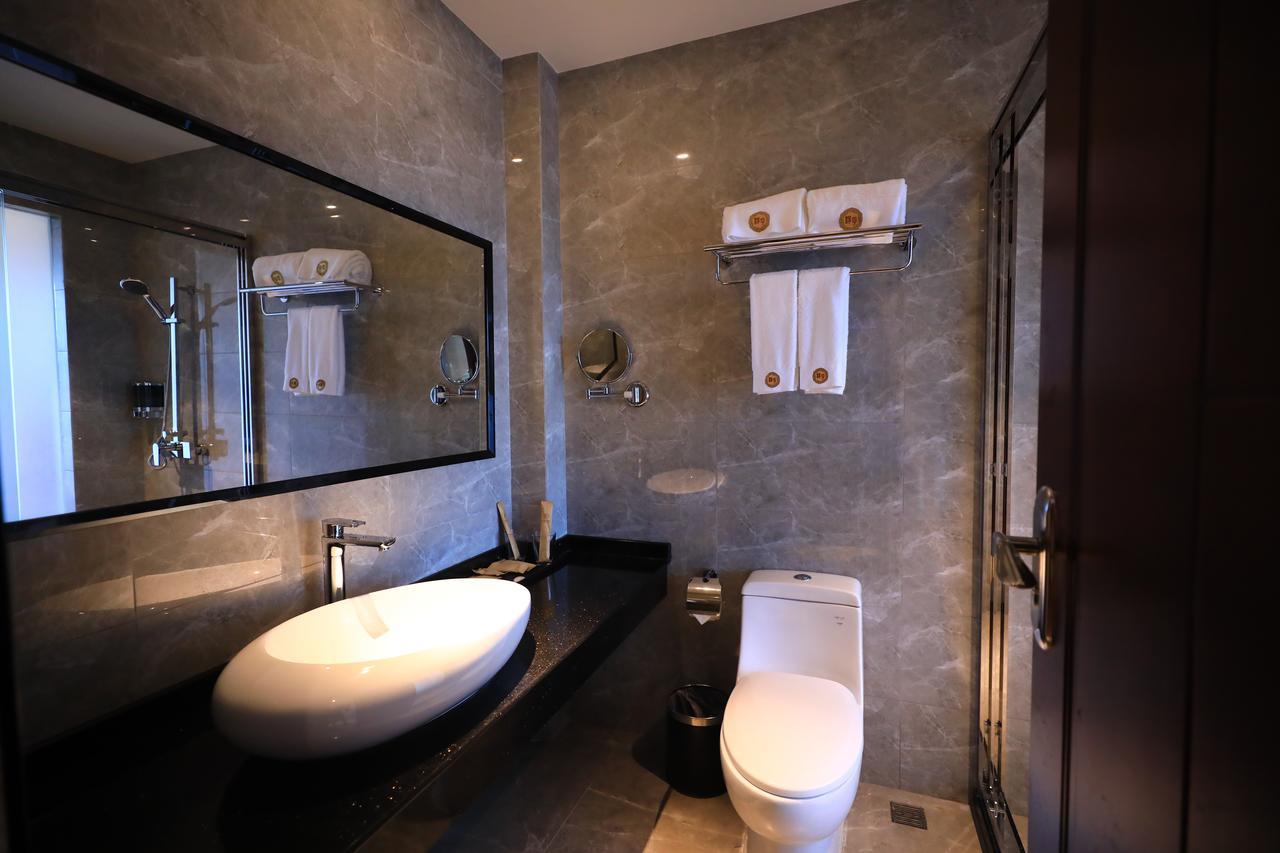 Tf Seaside Hotel Garapan Luaran gambar