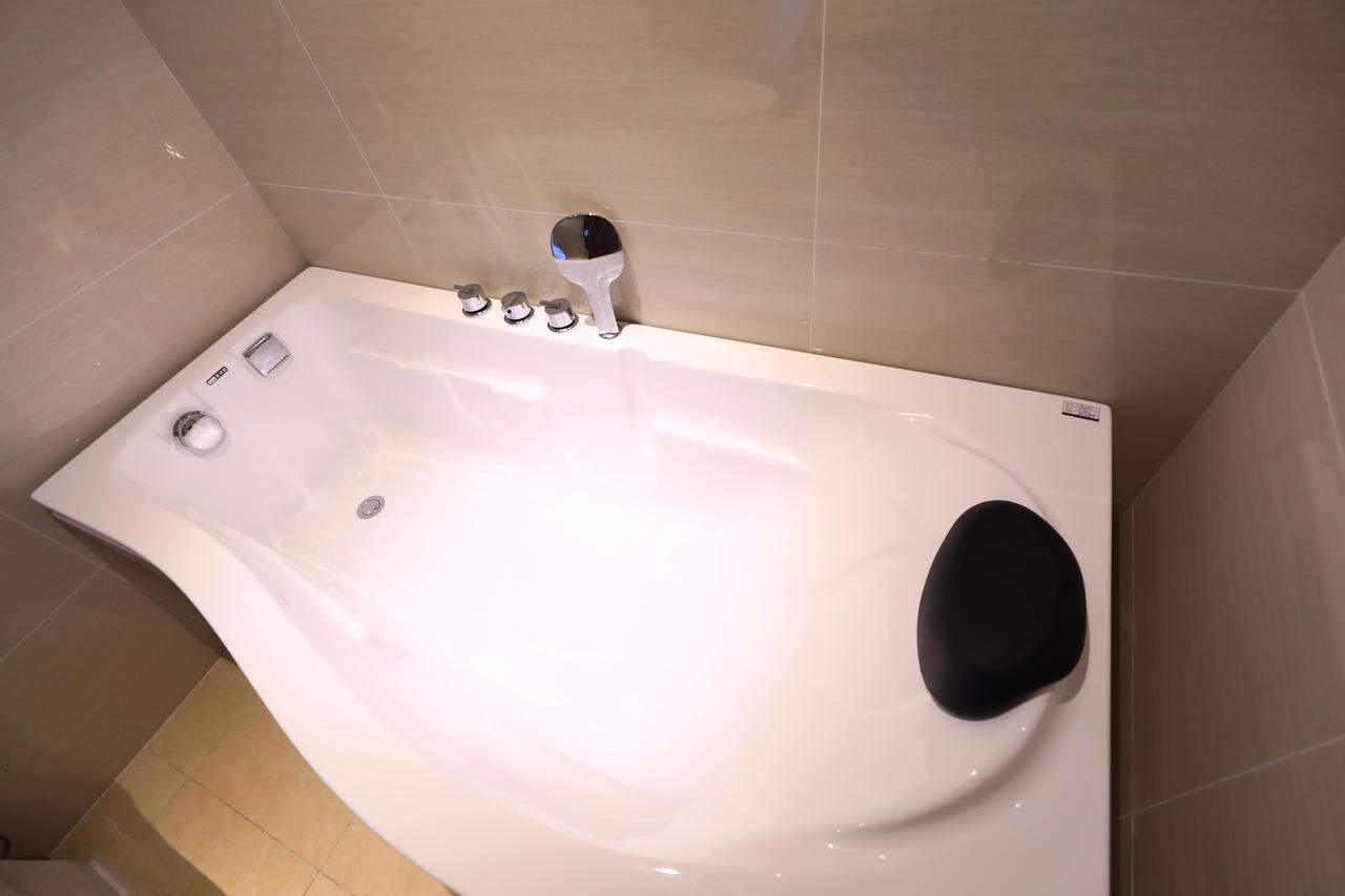 Tf Seaside Hotel Garapan Luaran gambar