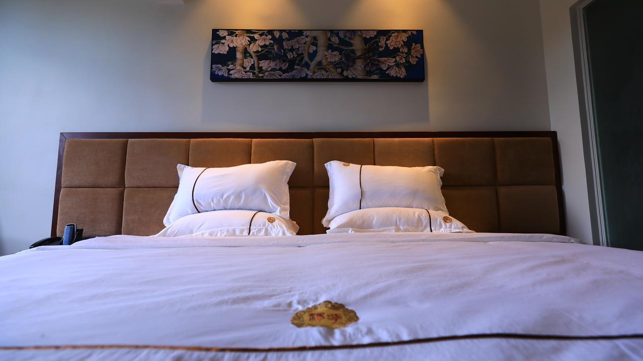 Tf Seaside Hotel Garapan Luaran gambar