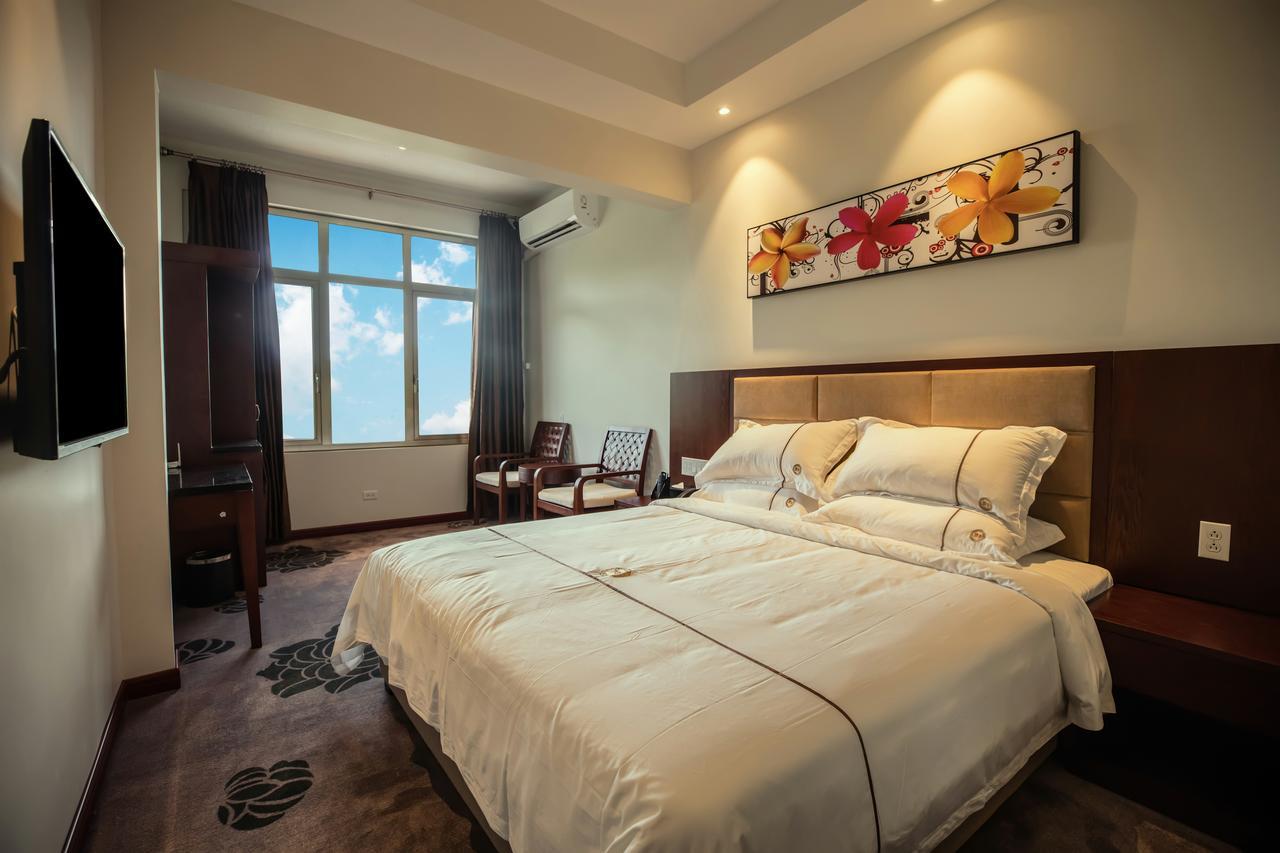 Tf Seaside Hotel Garapan Luaran gambar